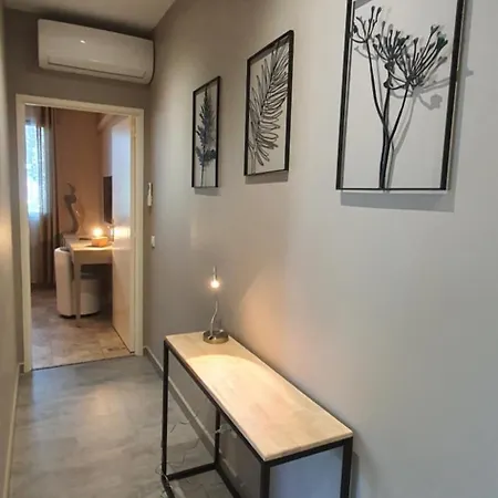 Scandola Hotel