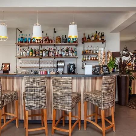 斯堪多拉酒店 3* 皮亚纳