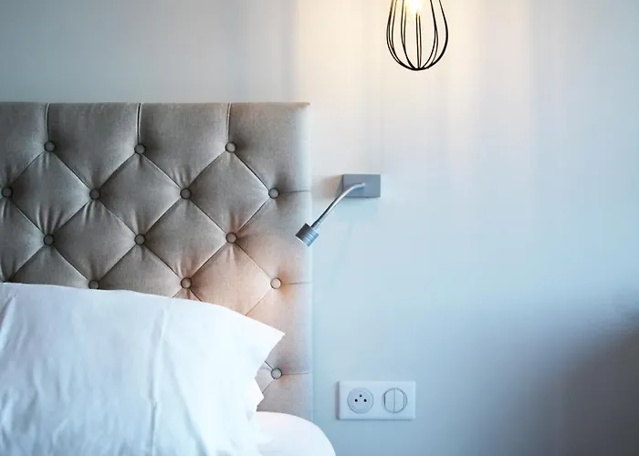 Scandola Otel 3*